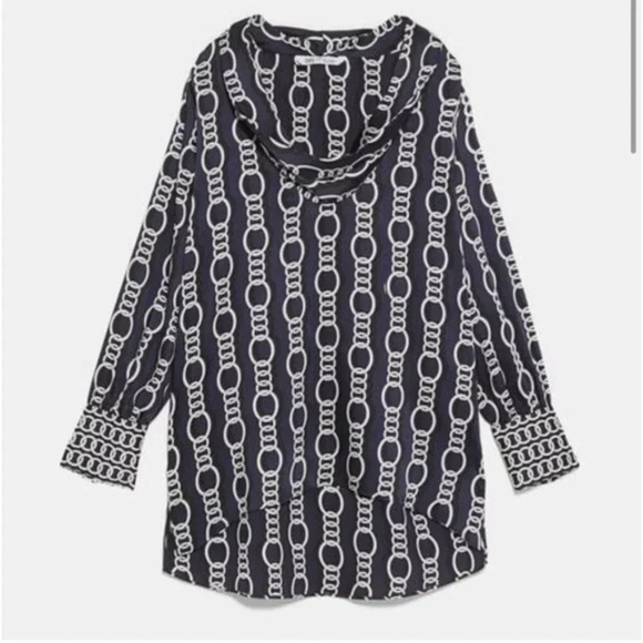 Zara  Chain Link Satin Top - Picture 10 of 10